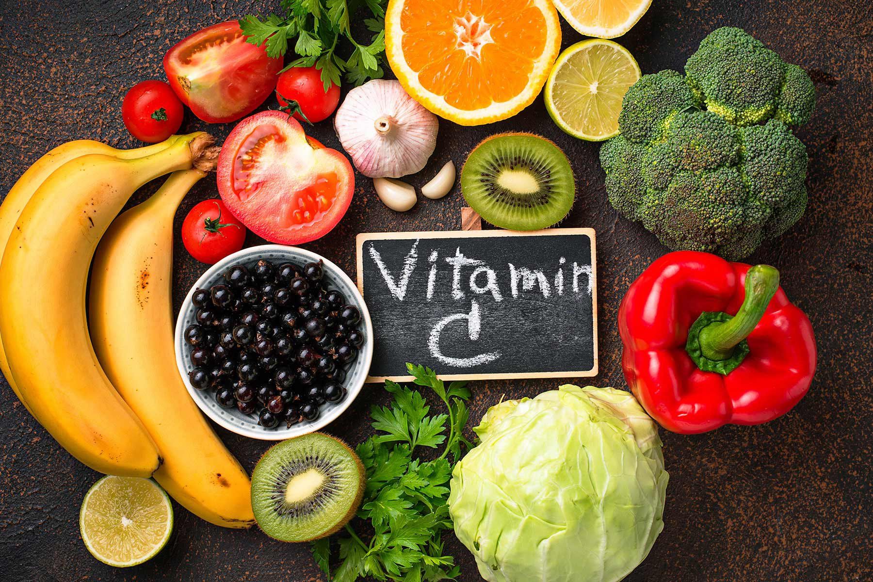 Ăn uống đủ chất, giàu vitamin C, kẽm, lợi khuẩ